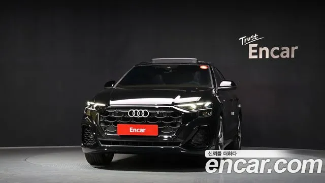 Audi Q8 2025