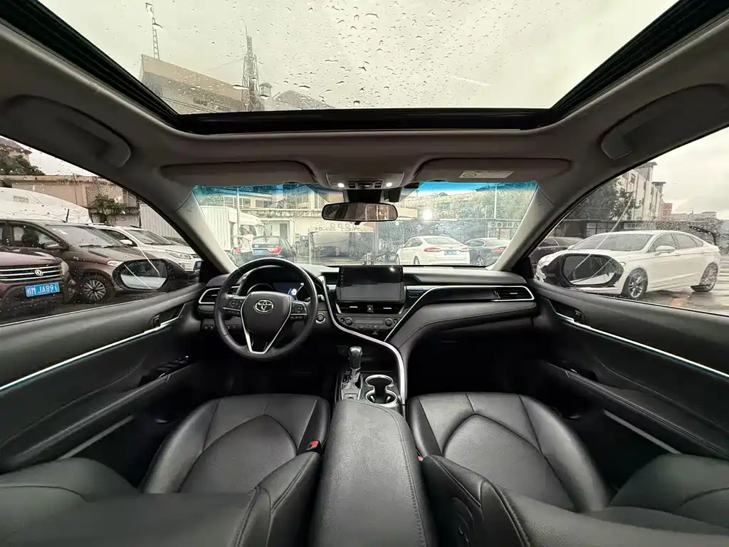 Toyota Camry 2022