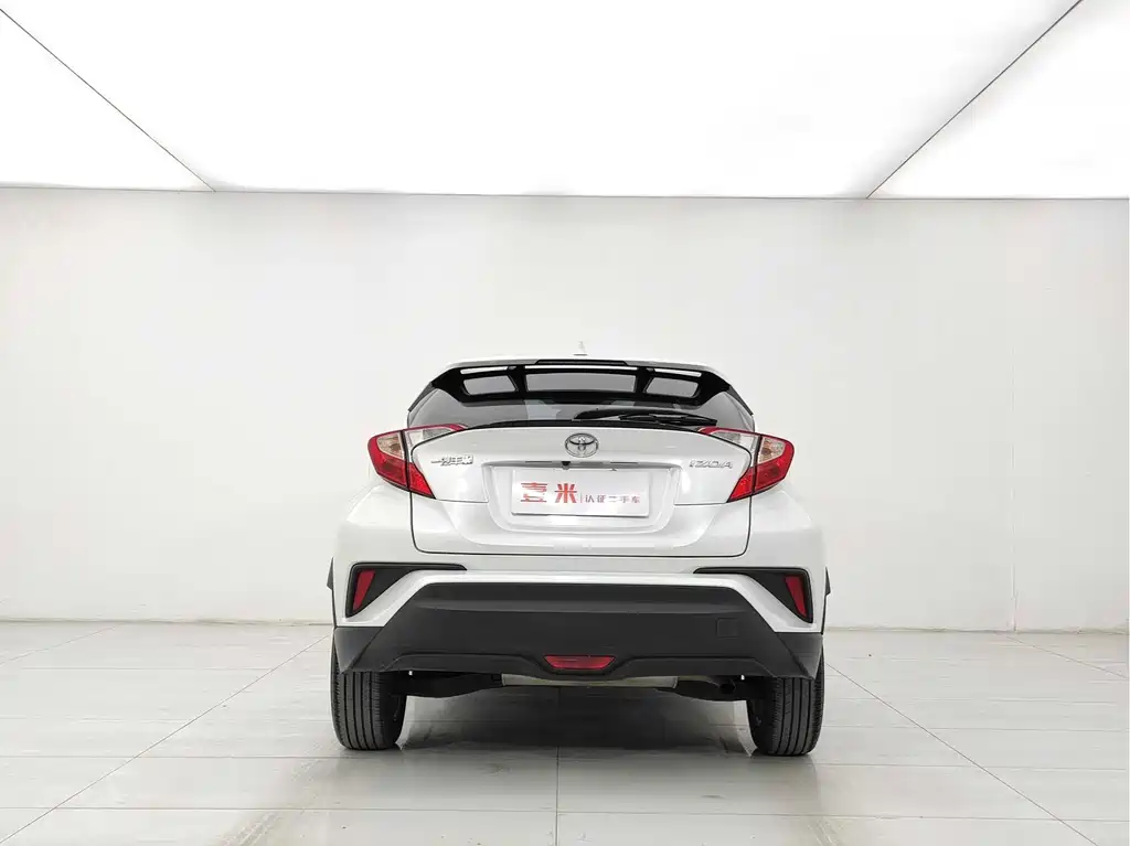 Toyota Izoa 2021