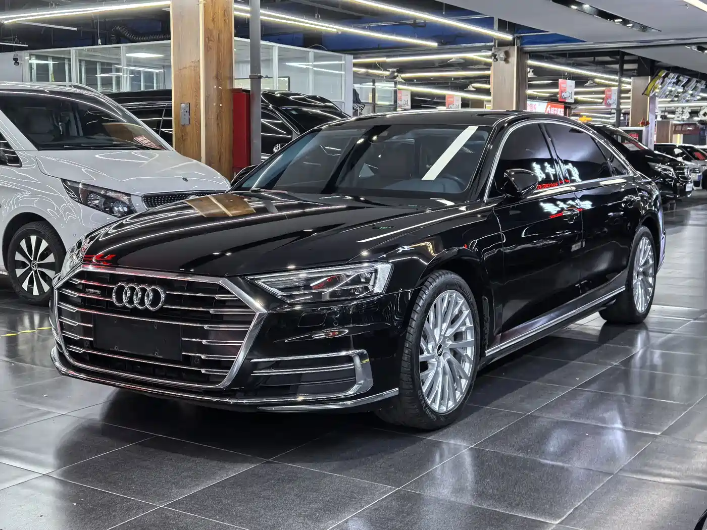 Audi A8 2022