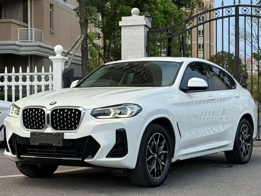 BMW X4 2022