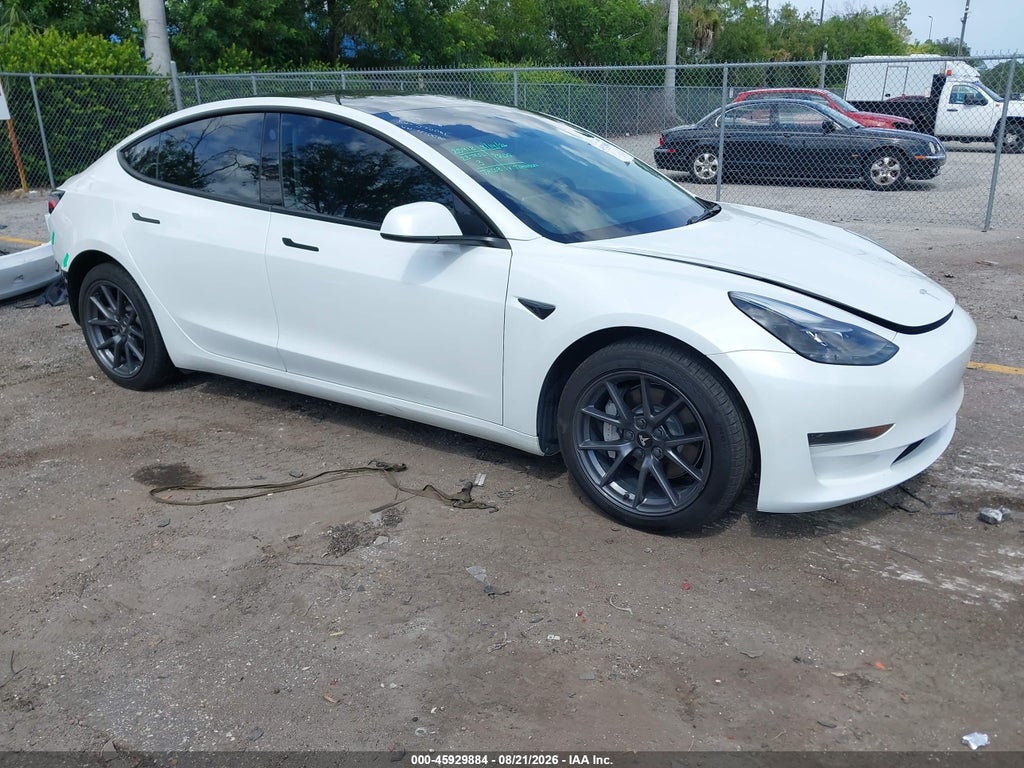 Tesla Model 3 2023