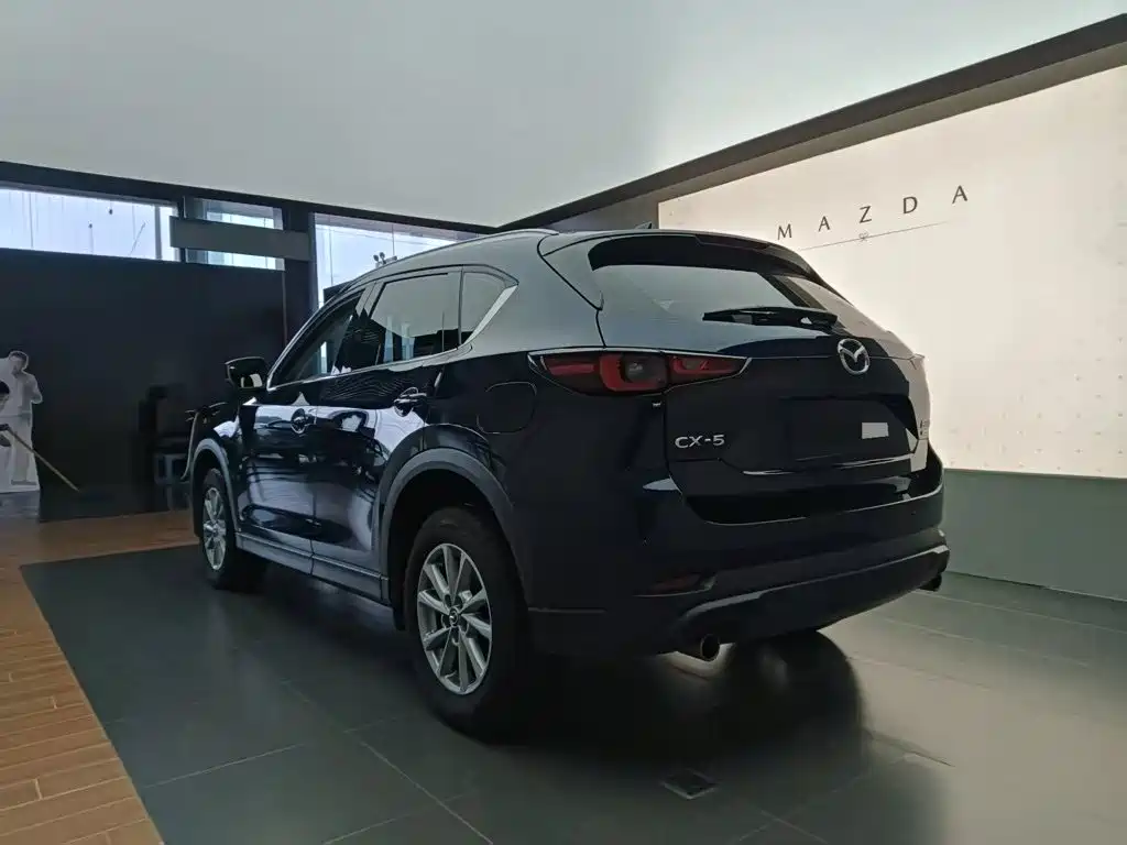 Mazda CX-5 2024