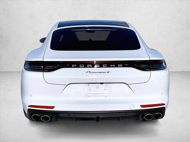 Porsche Panamera 2023