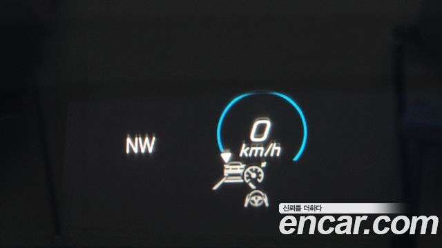 Mercedes-Benz E-Класс 2023
