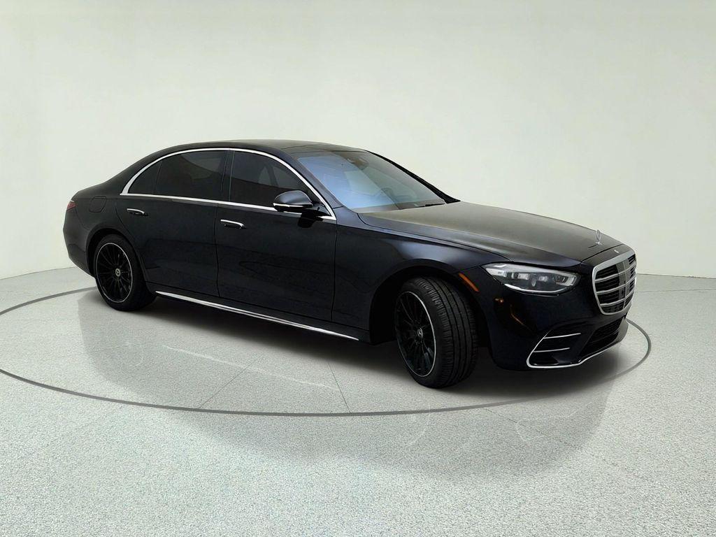Mercedes-Benz S-Класс 2026