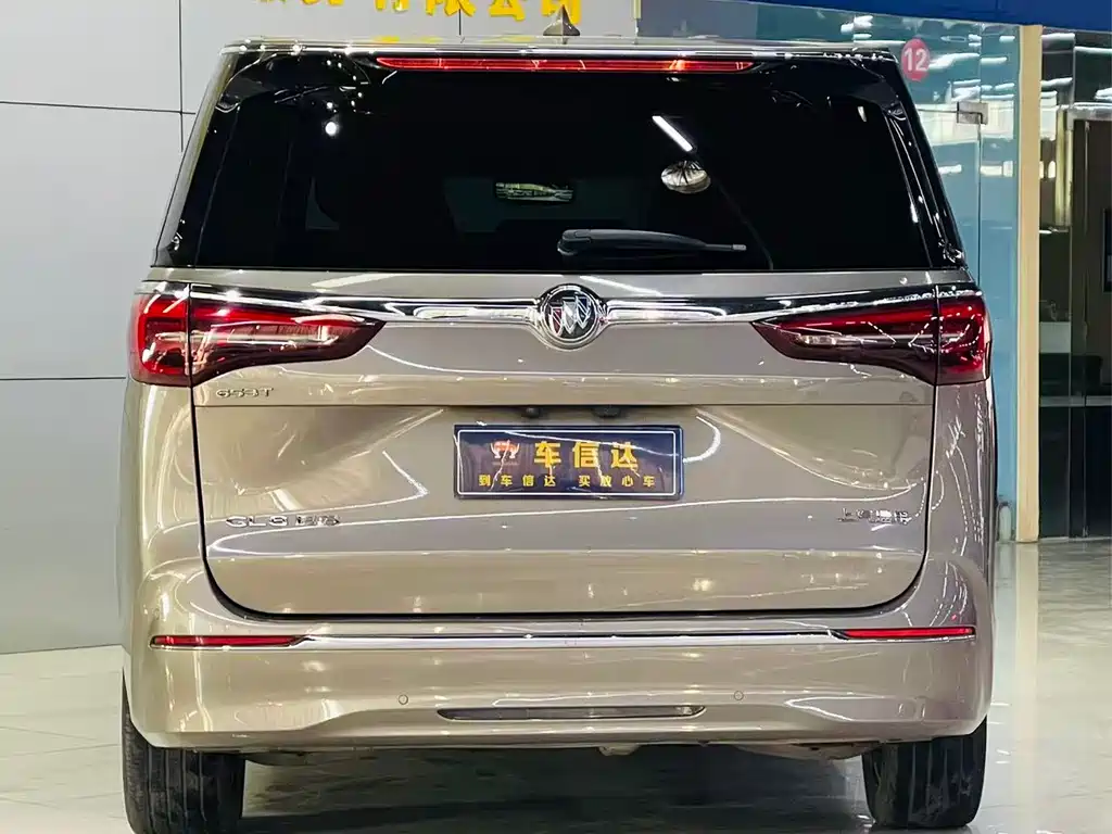 Buick GL8 2021