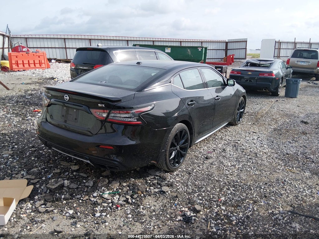 Nissan Maxima 2022