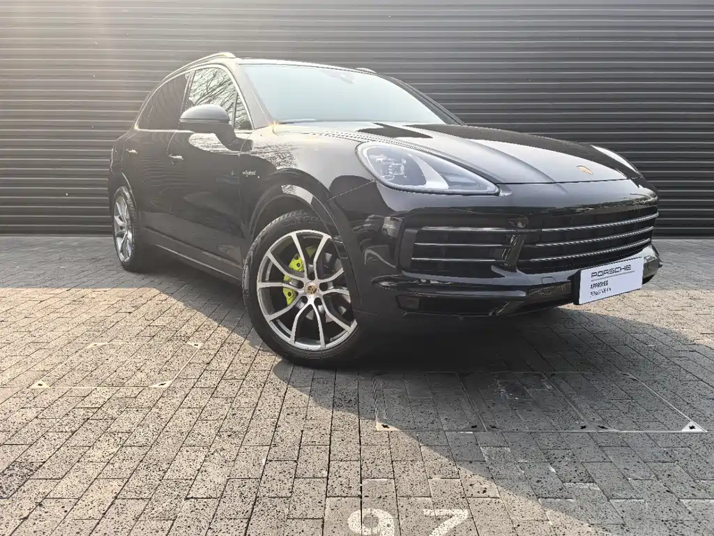 Porsche Cayenne 2022