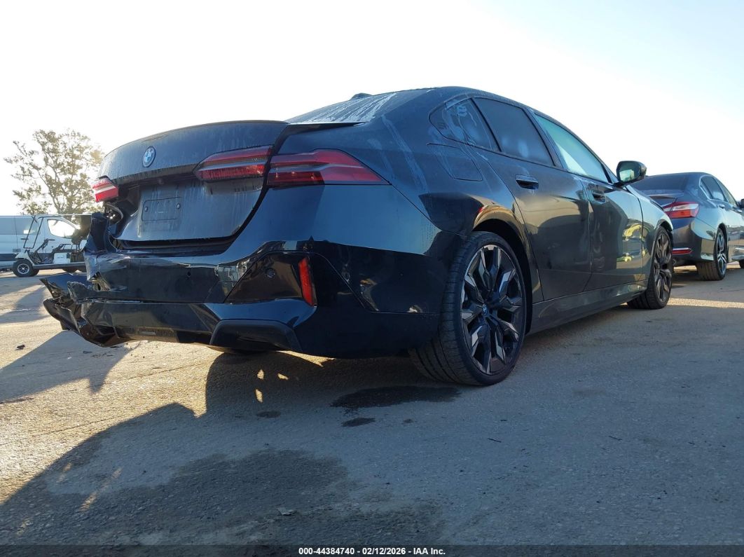 BMW i5 2024