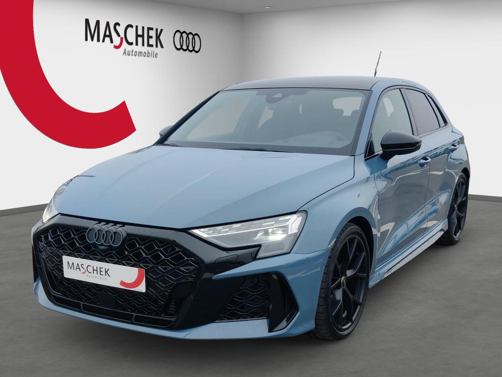 Audi RS3 2025