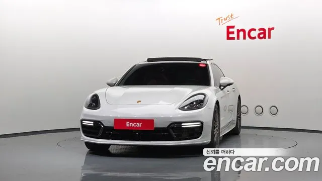 Porsche Panamera 2020