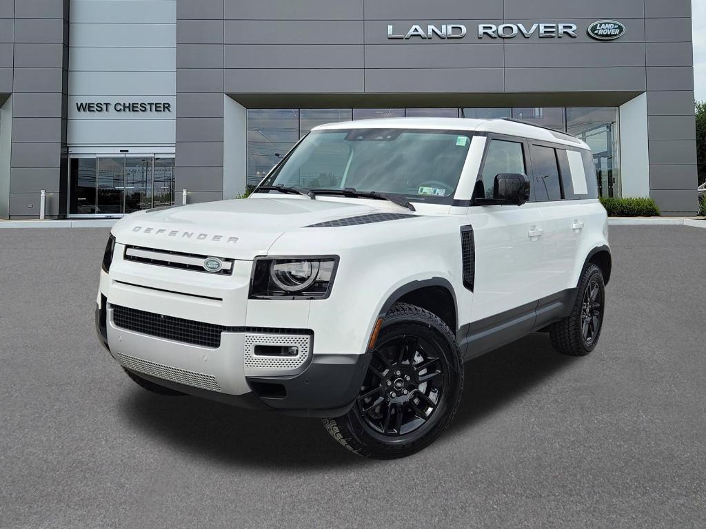 Land Rover Defender 2025
