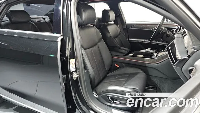 Audi A8 2023