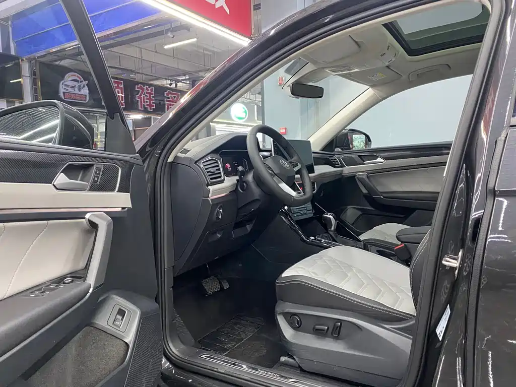 Volkswagen Tayron 2023