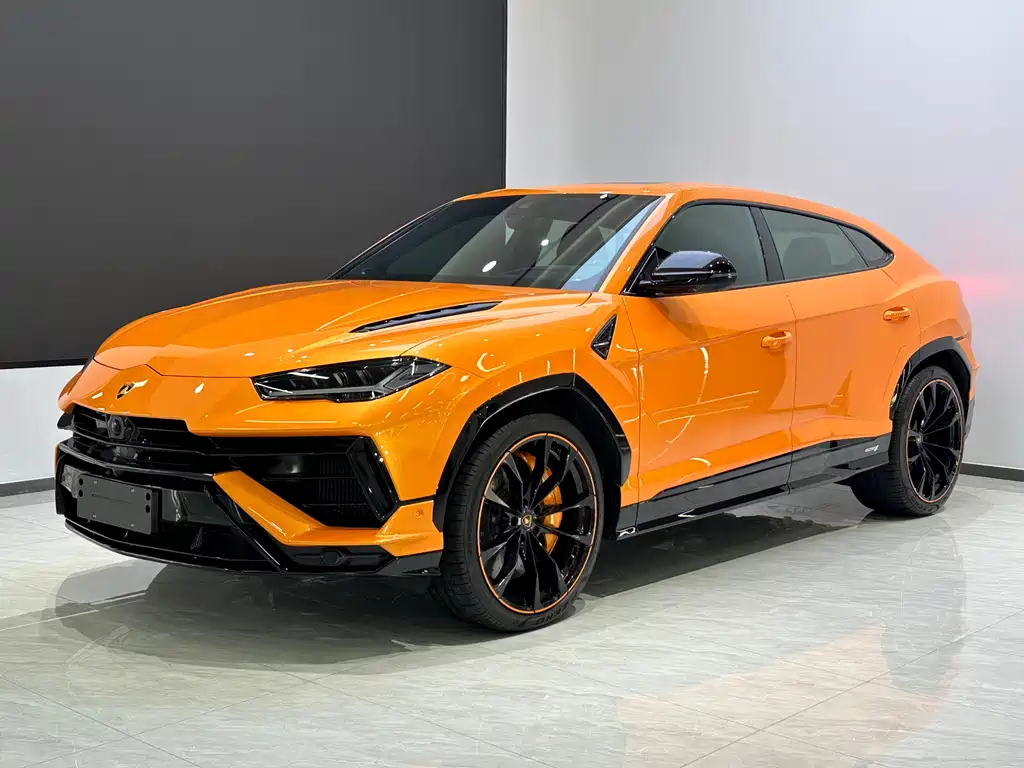 Lamborghini Urus 2024