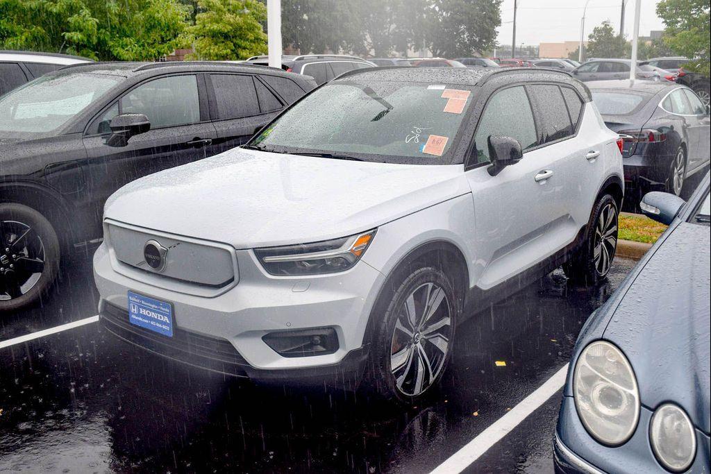 Volvo XC40 2021
