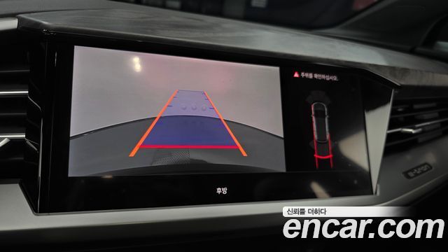 Audi Q4 e-tron 2024