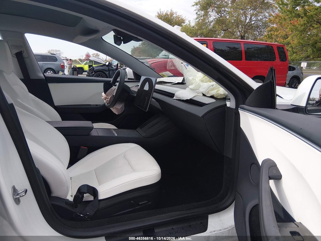 Tesla Model 3 2025