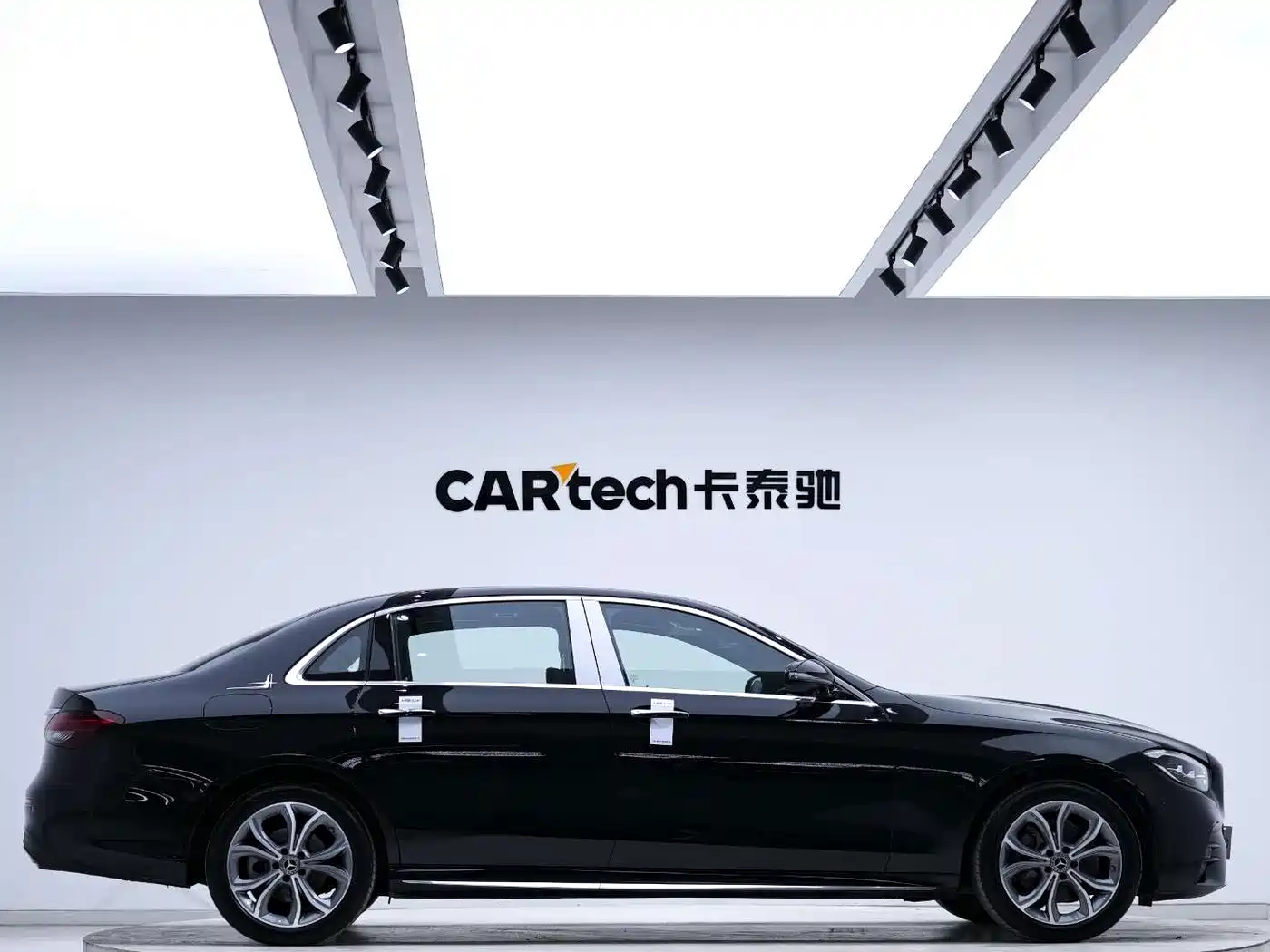 Mercedes-Benz E-Класс 2022