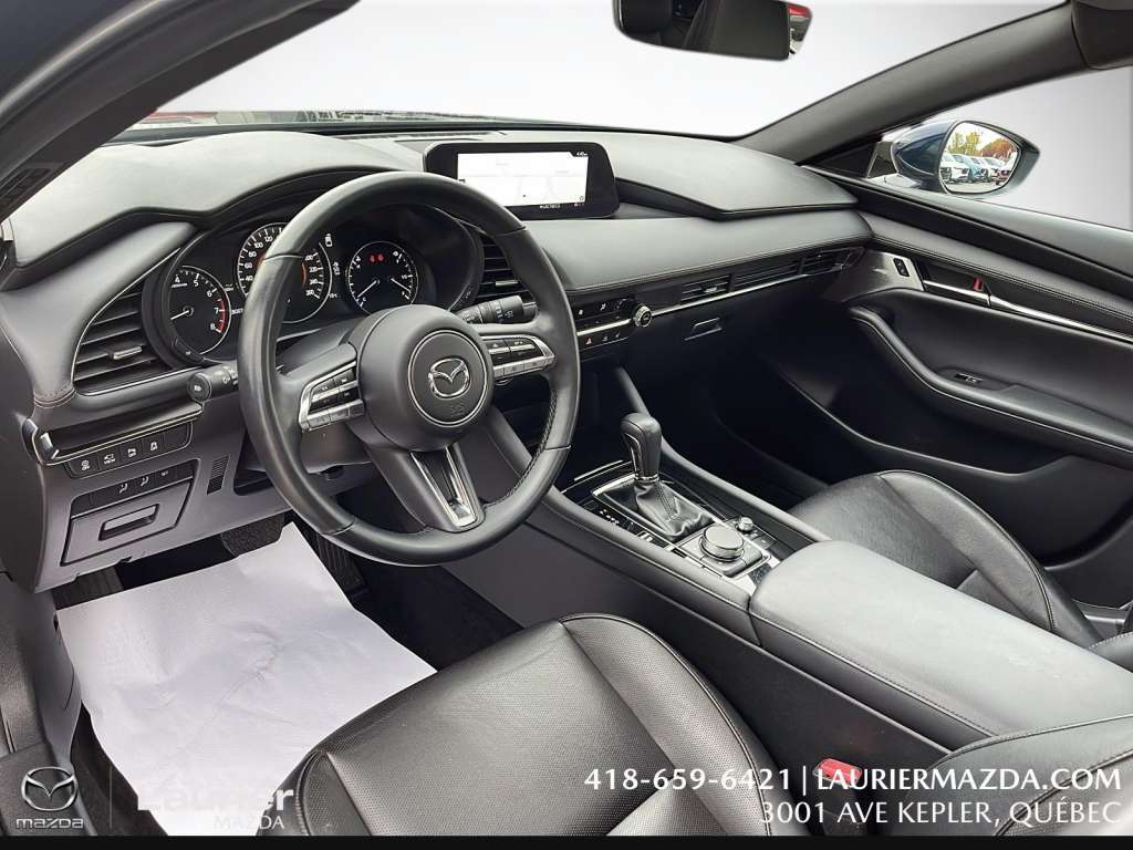 Mazda 3 2023