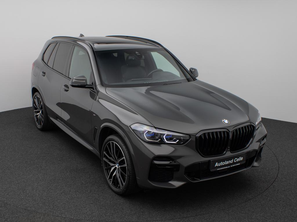 BMW X5 M50 2022