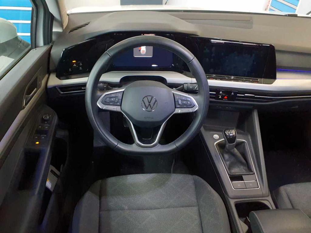 Volkswagen Golf 2023