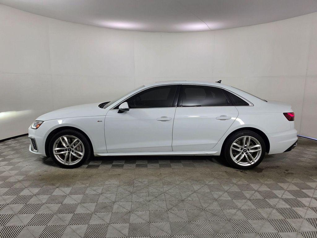 Audi A4 2021