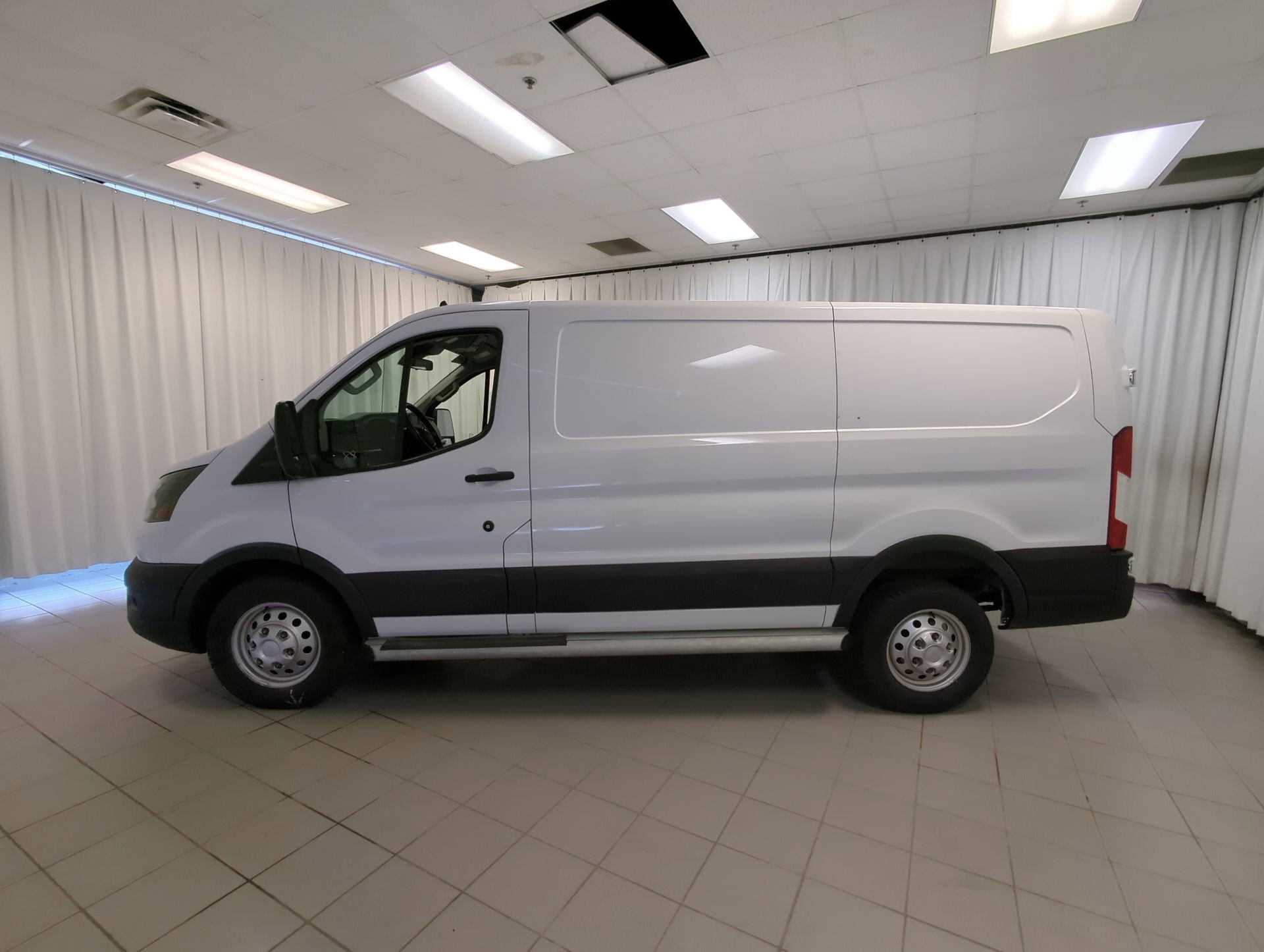 Ford Transit 2023