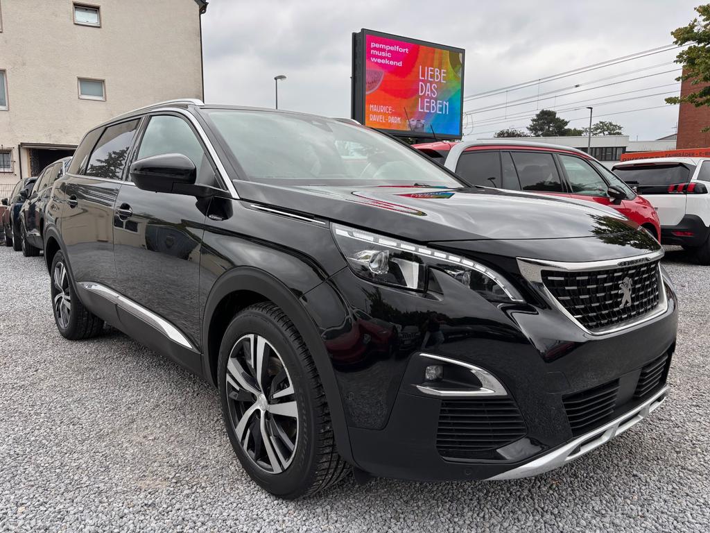 Peugeot 5008 2020