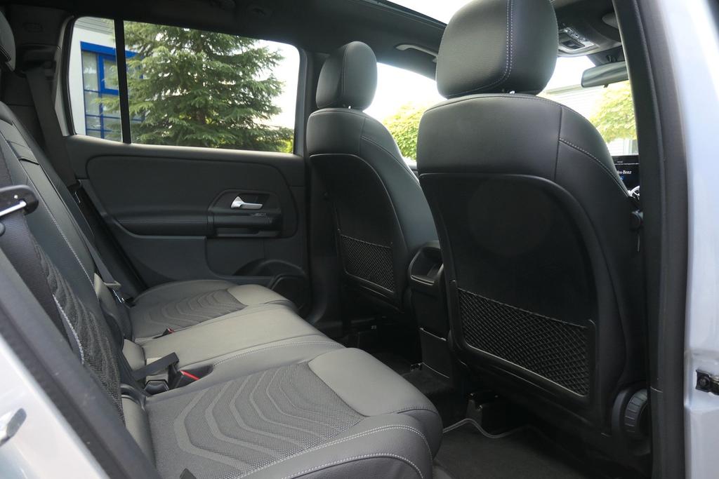 Mercedes-Benz GLB 220 2022