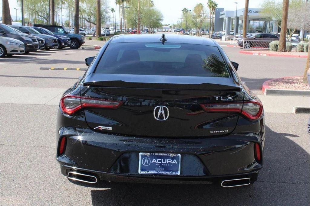 Acura TLX 2023
