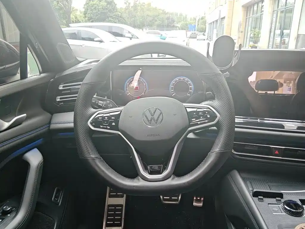Volkswagen Tiguan 2025