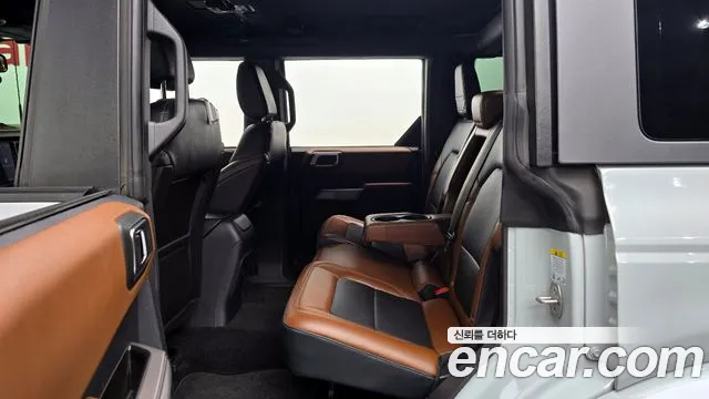 Ford Bronco 2022