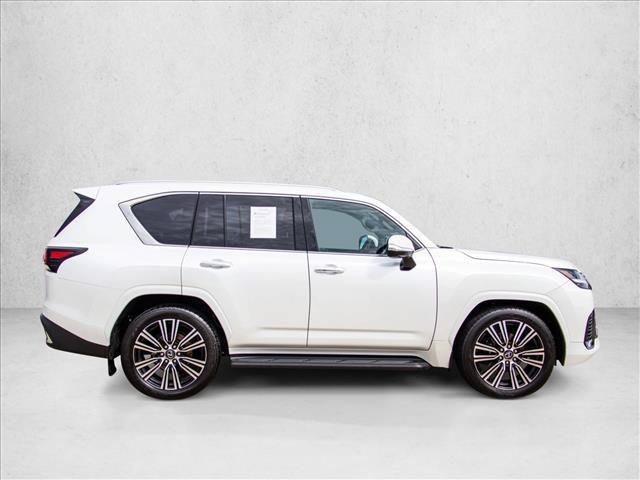 Lexus LX 600 2024