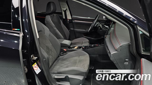 Volkswagen Golf 2023