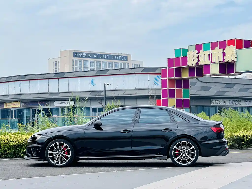 Audi S4 2023