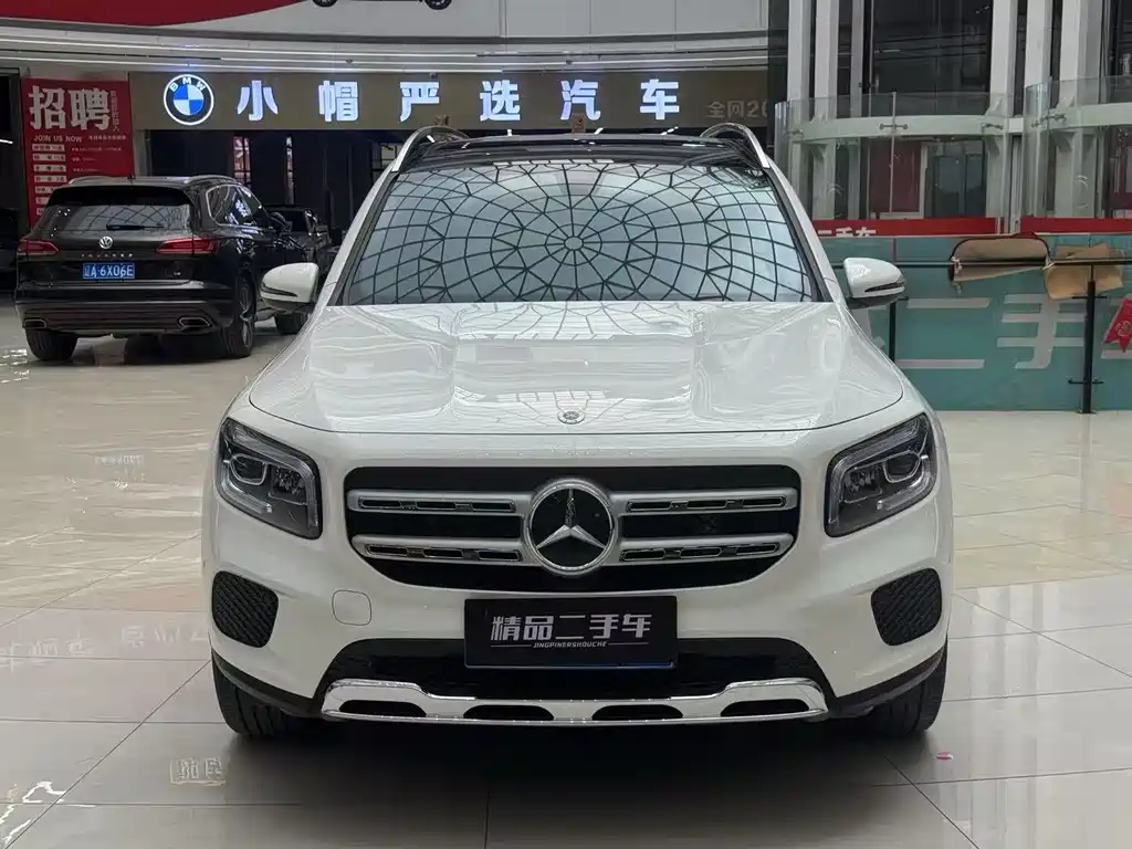 Mercedes-Benz GLB 2021