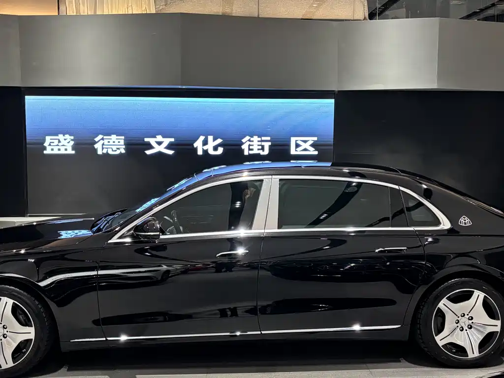 Mercedes-Benz Maybach S-Класс 2025