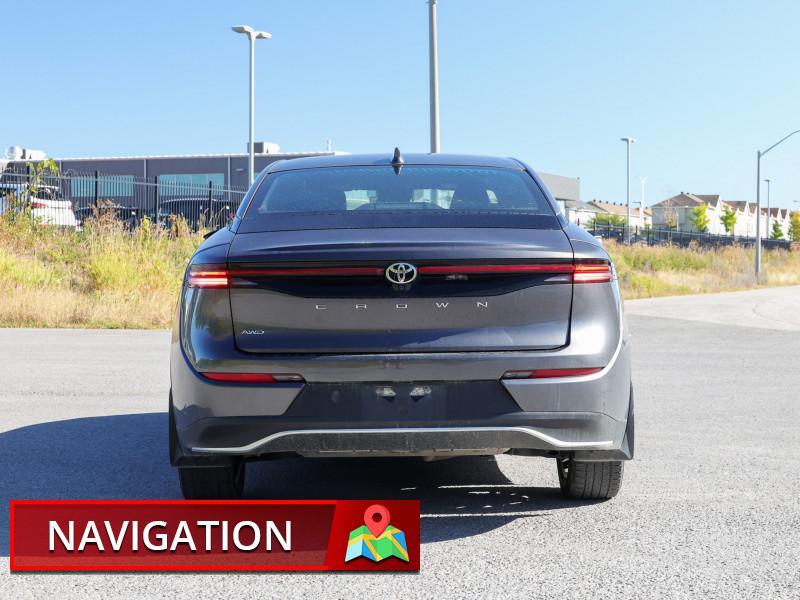 Toyota Crown 2023