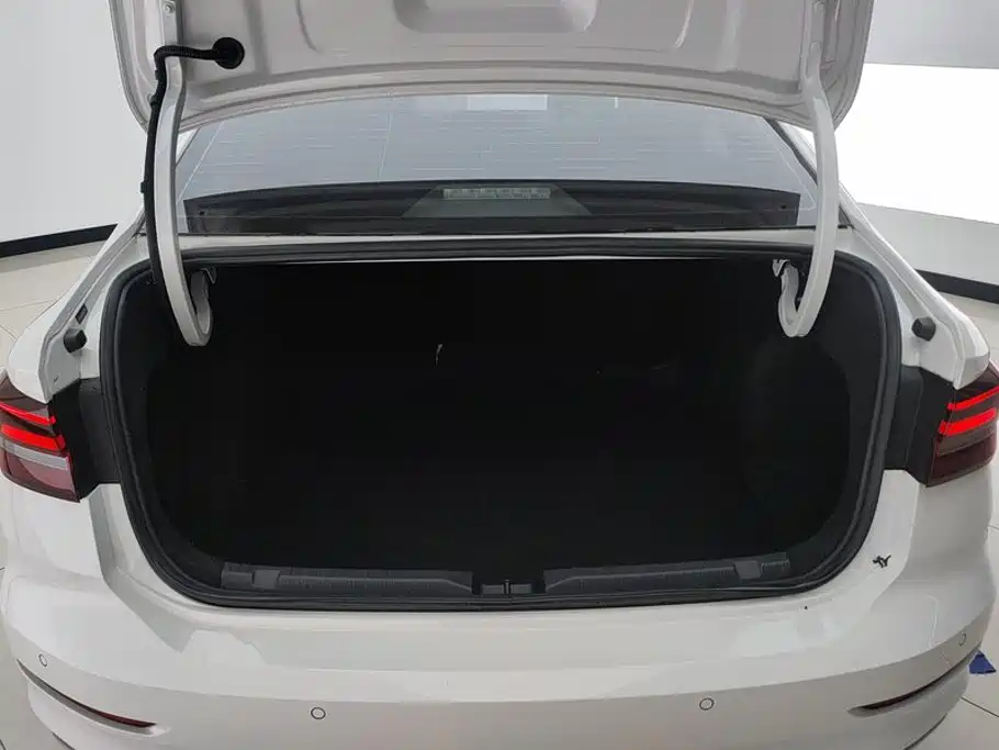 Volkswagen Lavida 2021
