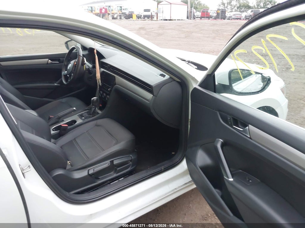 Volkswagen Passat 2021