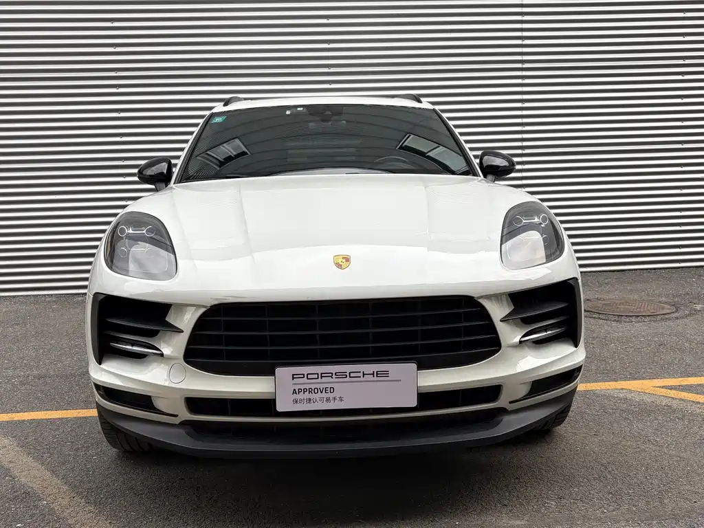 Porsche Macan 2021