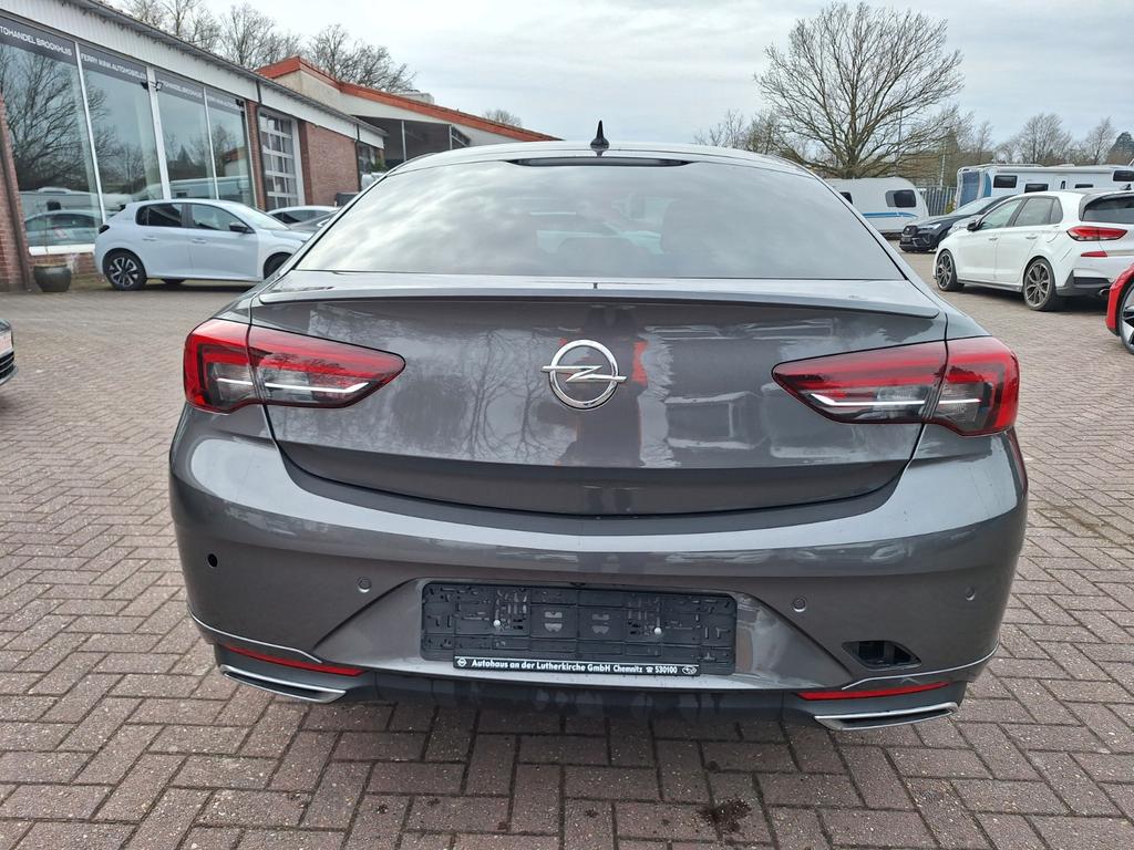 Opel Insignia 2023