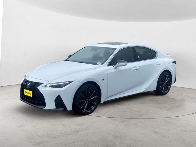 Lexus IS 300 2024