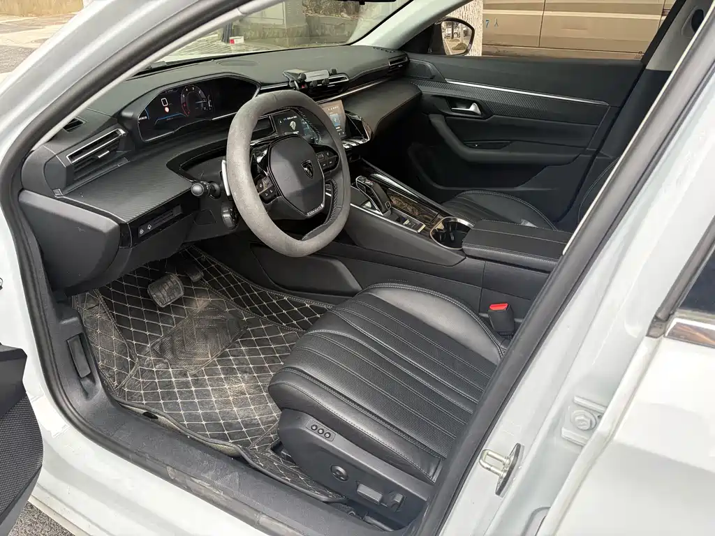 Peugeot 508 2024