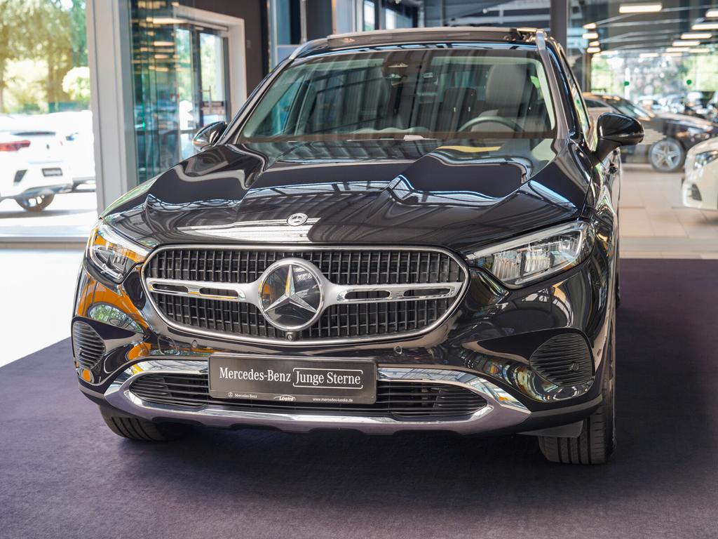 Mercedes-Benz GLC 220 2025