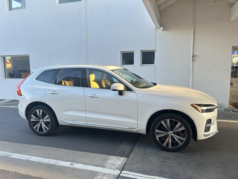 Volvo XC60 2022