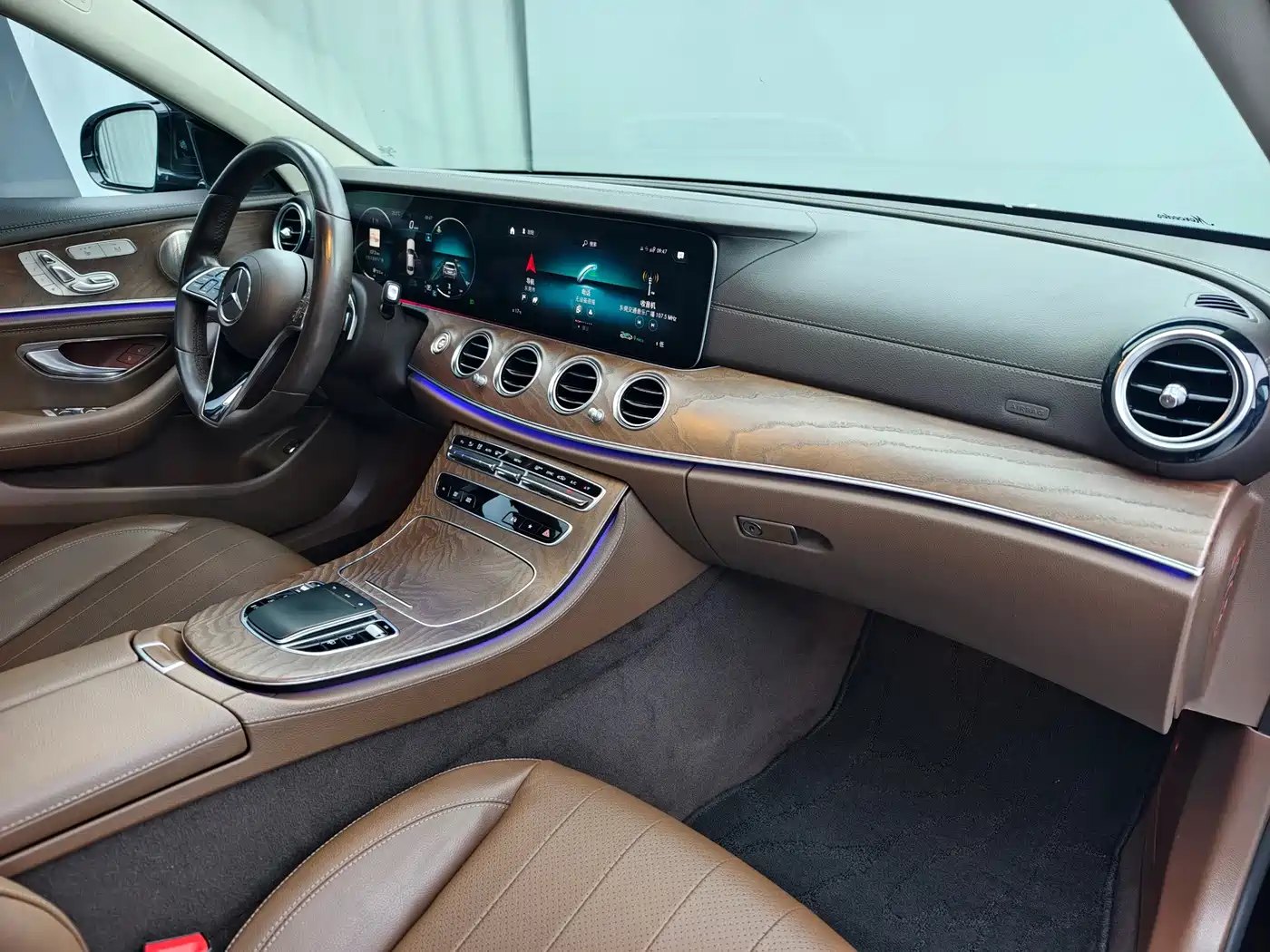 Mercedes-Benz E-Класс 2021