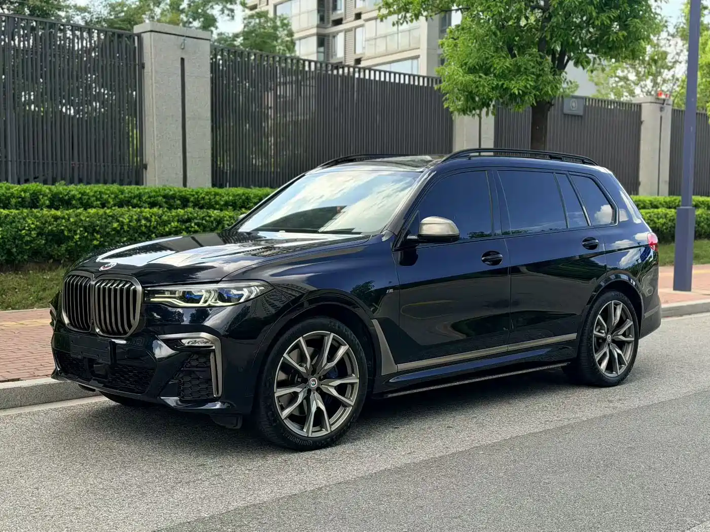BMW X7 2022